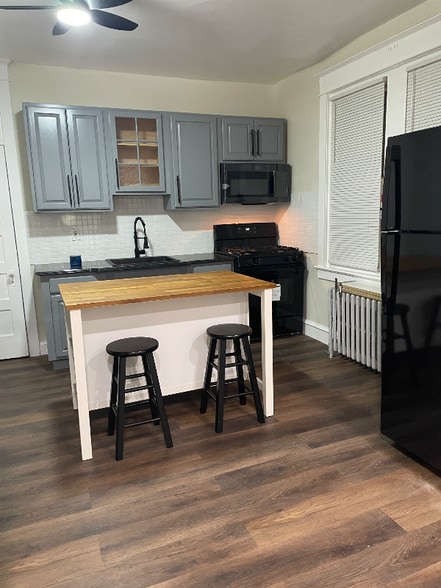 Building Photo - 6624 Jackson St