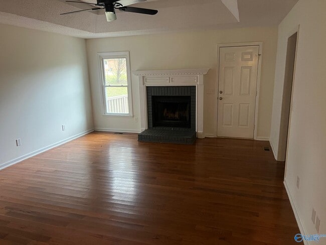 Building Photo - 111 Cepha Dr