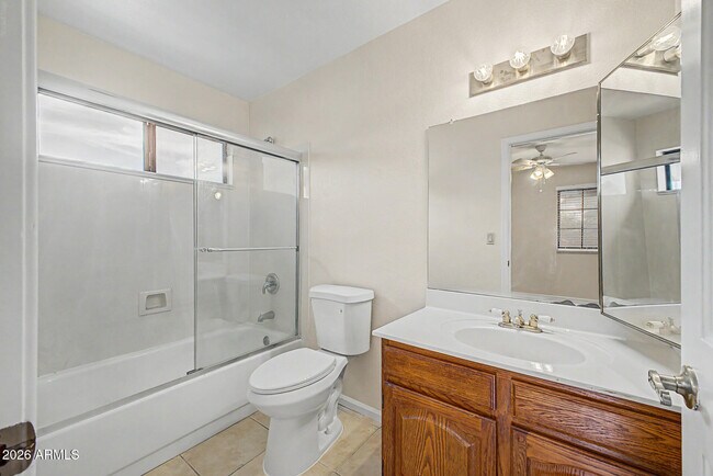 Building Photo - 15643 N 50th St