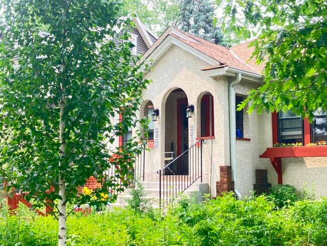 Primary Photo - 2826 S 39th Ave