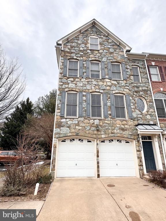 Building Photo - 4201 Timber Meadow Dr