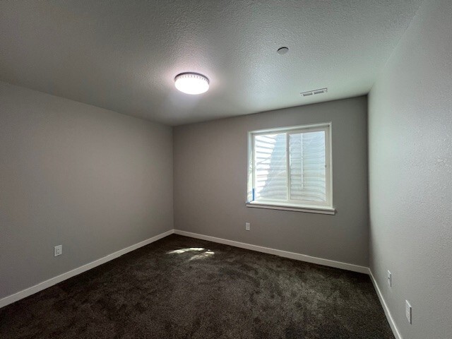 Building Photo - 1251 Chet St