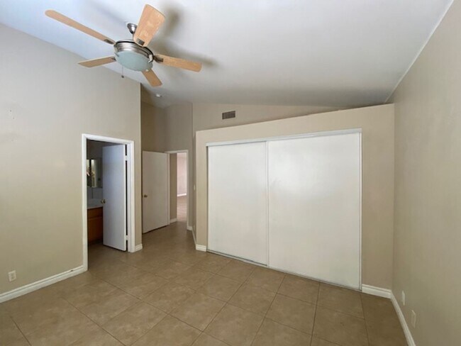 Building Photo - 3736 Smoking Gun Ct