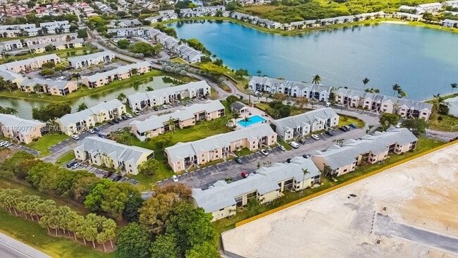 Building Photo - 1150 N Liberty Ave