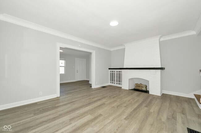 Building Photo - 3343 Carrollton Ave