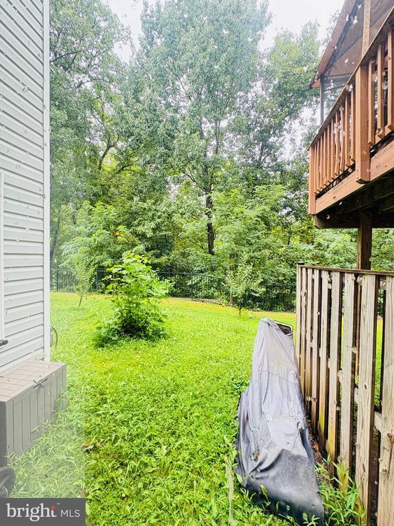 Building Photo - 8268 Linblake Ct