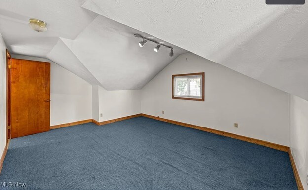 Building Photo - 5061 Philip Ave