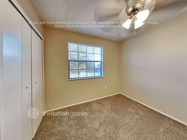 Building Photo - 622 Lake Dexter Cir