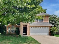 Building Photo - 1718 Stephenson Ln