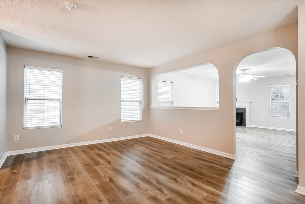 Building Photo - 205 Brookhaven Dr