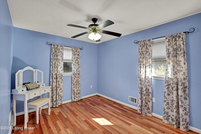 Building Photo - 7405 Ridan Way