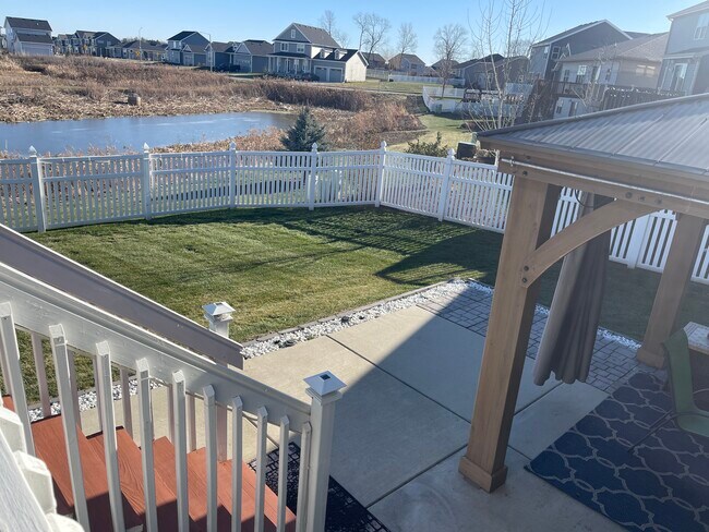 Building Photo - 113 Alton Dr