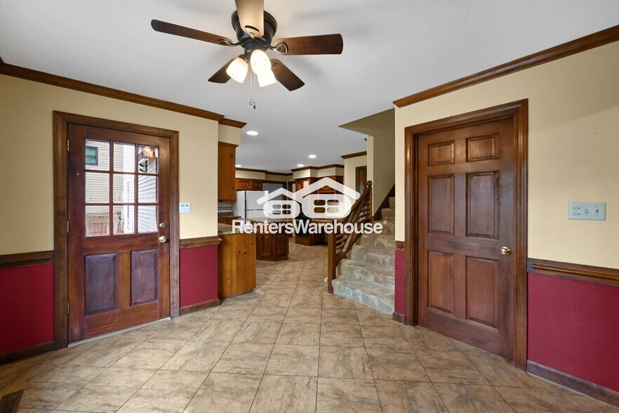 Building Photo - 936 Stockbridge Dr
