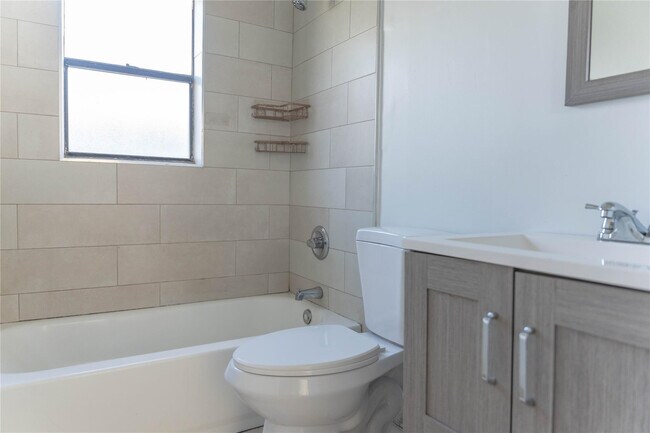 Building Photo - 11680 NW 39th St