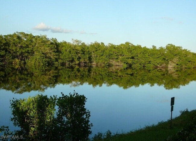 Building Photo - 1315 Mainsail Dr