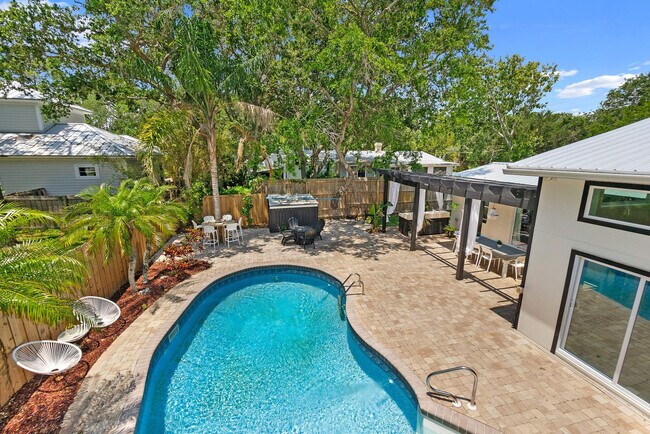 Building Photo - 501 Boating Club Rd