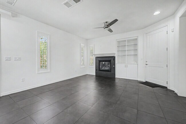 Building Photo - 2435 Cordoba Bluff Ct