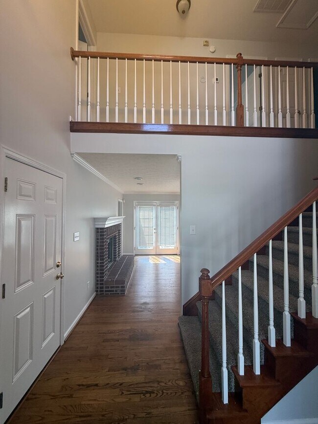 Building Photo - Great Location - Great Neighborhood - Grea...