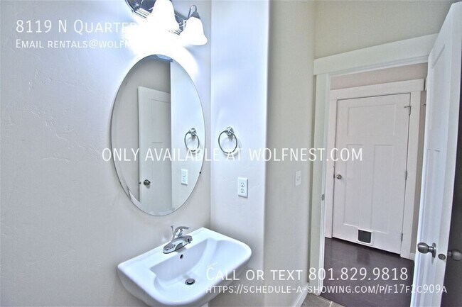 Building Photo - 8119 N Quarter Mile Dr-