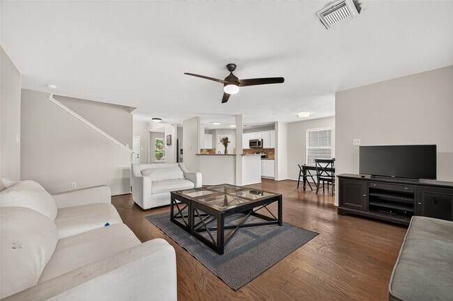 Building Photo - 202 N Vesper Bend Cir