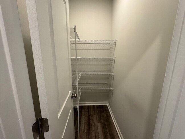 Building Photo - End-Unit Gem Near White Oak Crossing – Style, Space & Convenience!