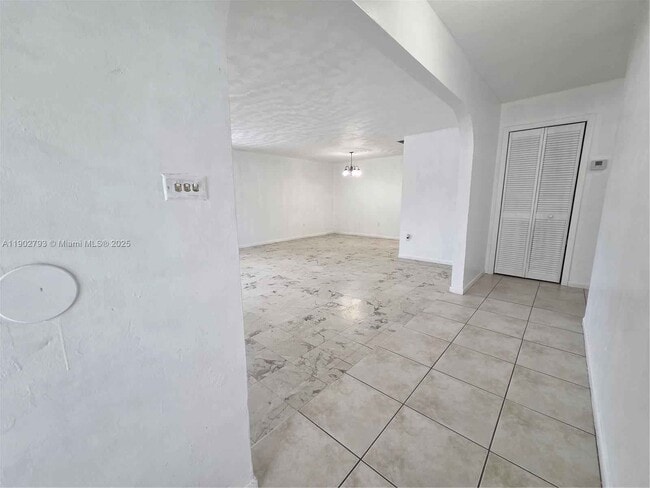 Building Photo - 10725 NW 8th Ave