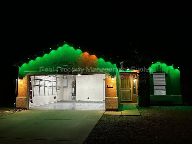 Building Photo - 5814 W Alice Ave