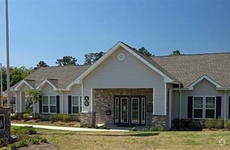 Building Photo - Bellemont Gardens