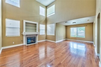 Building Photo - 3520 Tuscany Village Dr