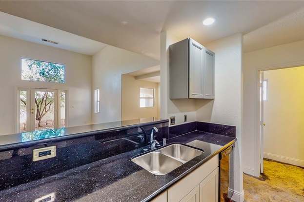 Building Photo - 1425 Bow Creek Ct