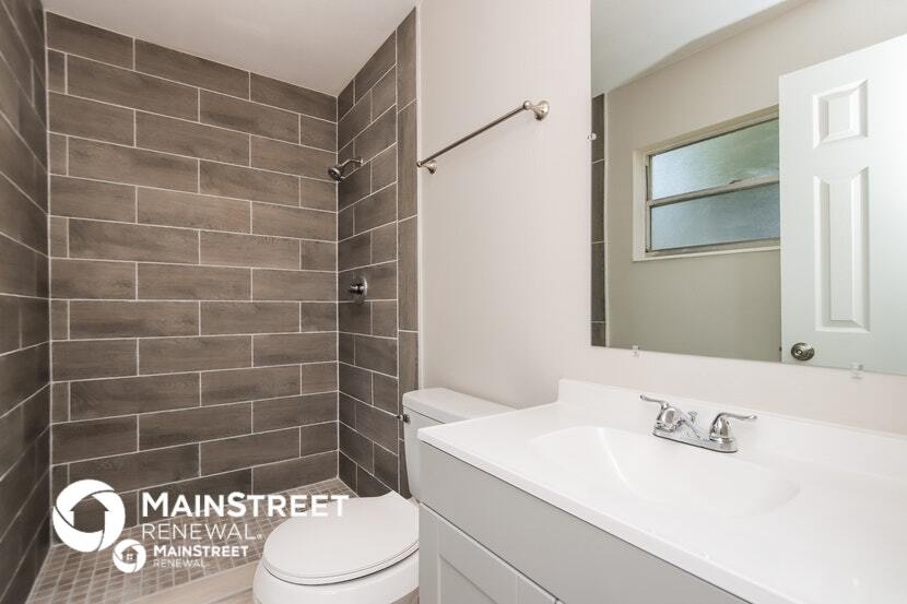 Building Photo - 154 Anderson Ave NE