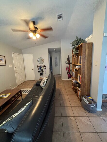 Living Room - 9601 Nightjar Dr