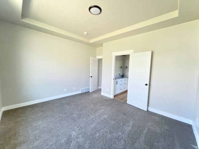 Building Photo - 3 bed 2 bath House in Nephi