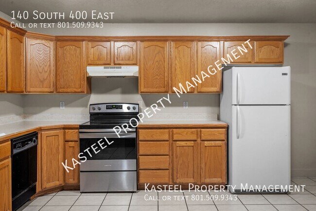 Building Photo - 140 S 400 E