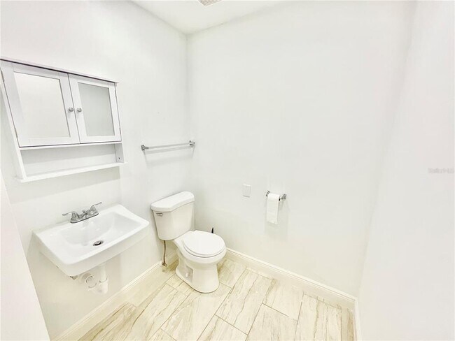 Building Photo - 2117 Calusa Trail