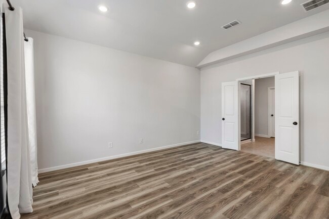 Building Photo - 8722 Riverton Rdg Rd