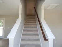 Building Photo - 131 Sunny Pt Lp