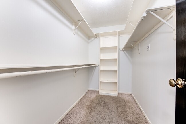 Building Photo - 31302 Baker Lake Dr