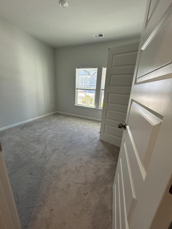 Building Photo - 748 Isle Verde Dr