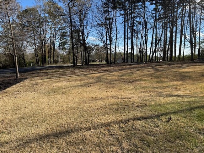 Building Photo - 5720 Crow Dr