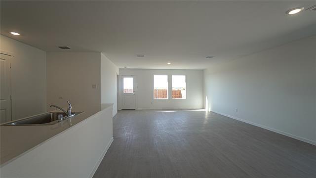 Building Photo - 5316 Agalinis Ave