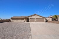 Building Photo - FURNISHED AVAILABLE OCTOBER 2026 - DECEMBER 2026