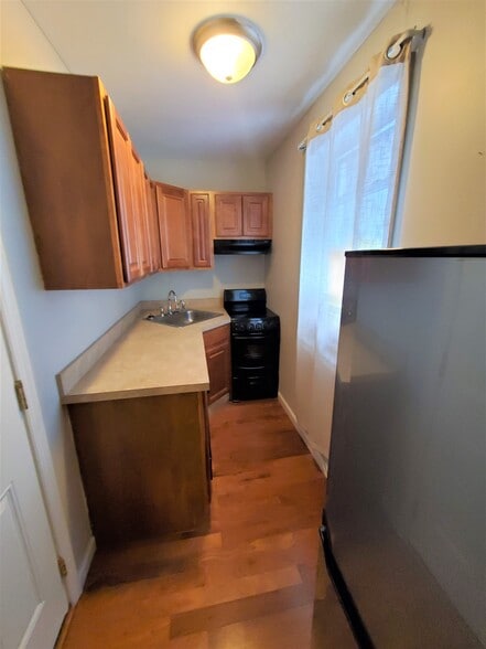 Building Photo - 1314 Walnut St