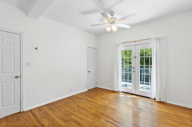 Building Photo - 1414 E 37th St