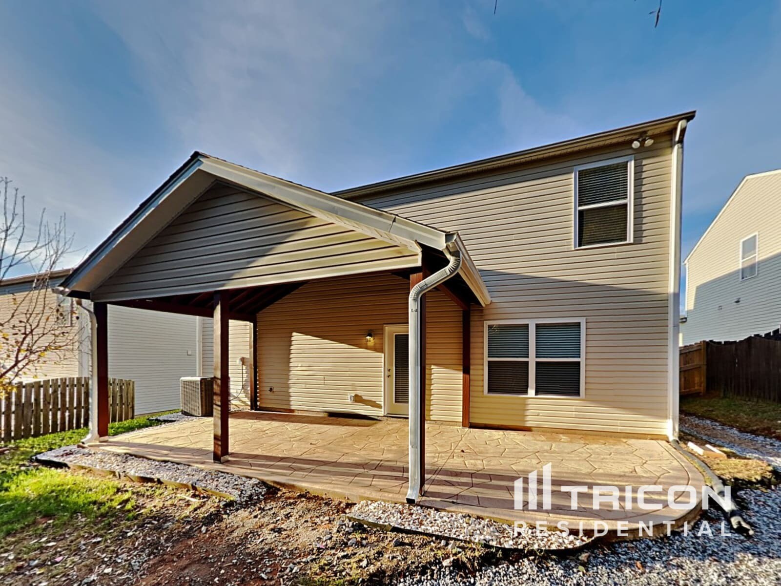 Building Photo - 4366 Westhill Pl