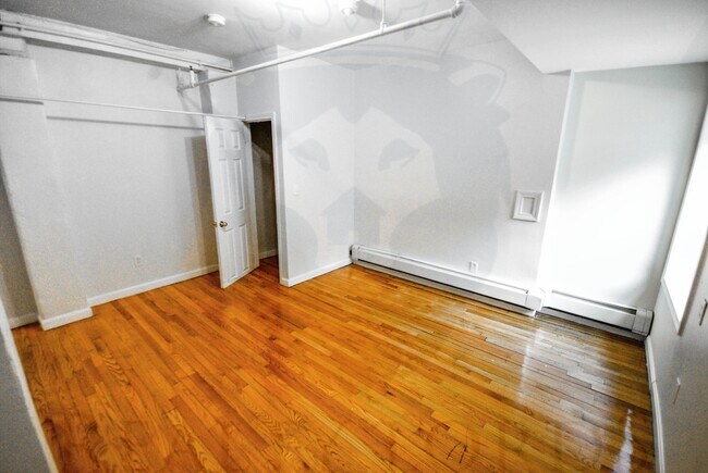 Building Photo - 621 Huntington Ave