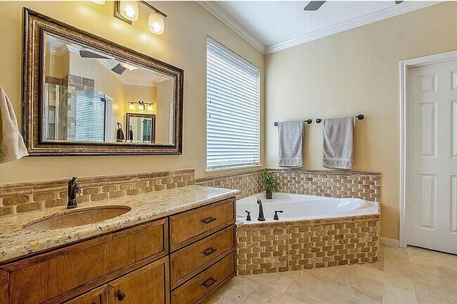 Building Photo - 4506 Timber Pine Tr