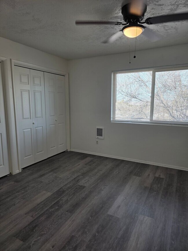 Building Photo - Two-Bedroom Condo