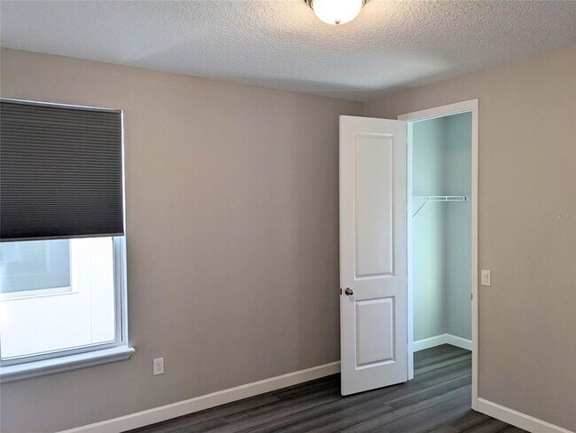 Building Photo - 11531 Charnock Dr