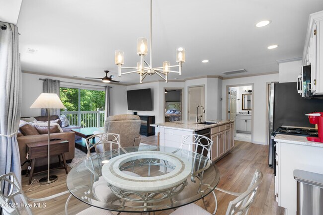 Building Photo - 3030 Marsh Winds Cir